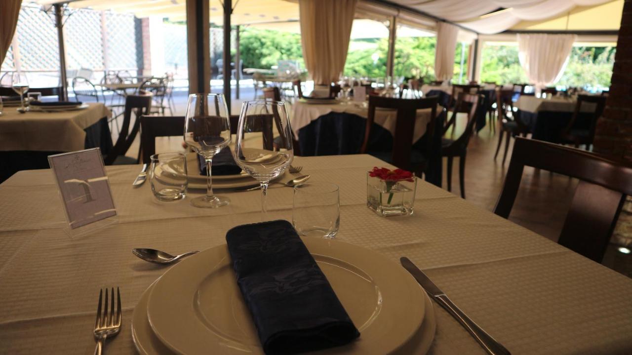 La Regibussa - Hotel Ristorante Asti Exterior foto